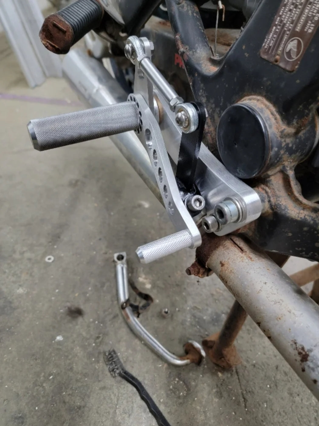 Honda GL500/GL650 Silverwing Rear Sets