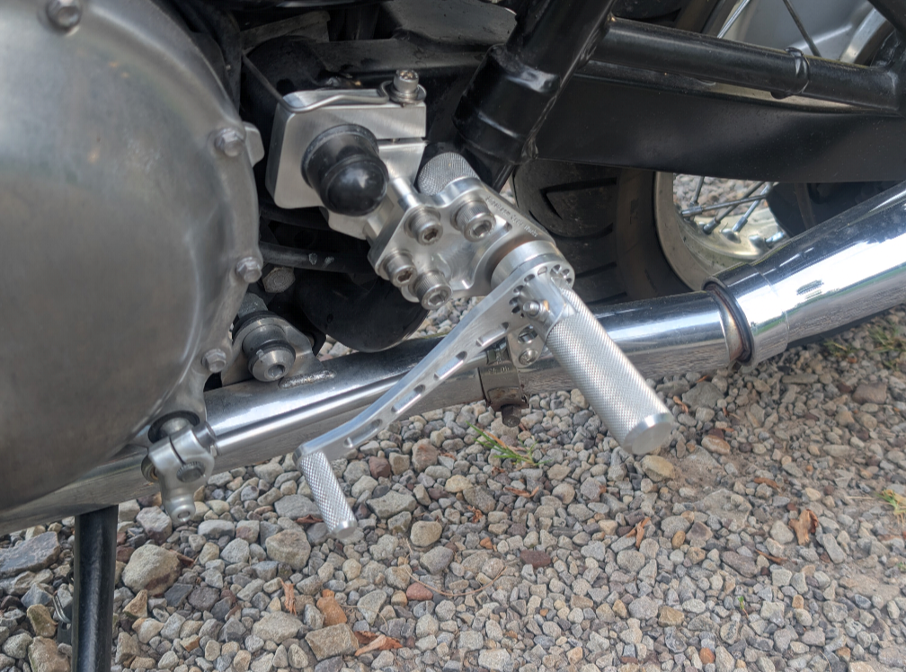 Triumph Thruxton 900 Rear Sets 2003-2015