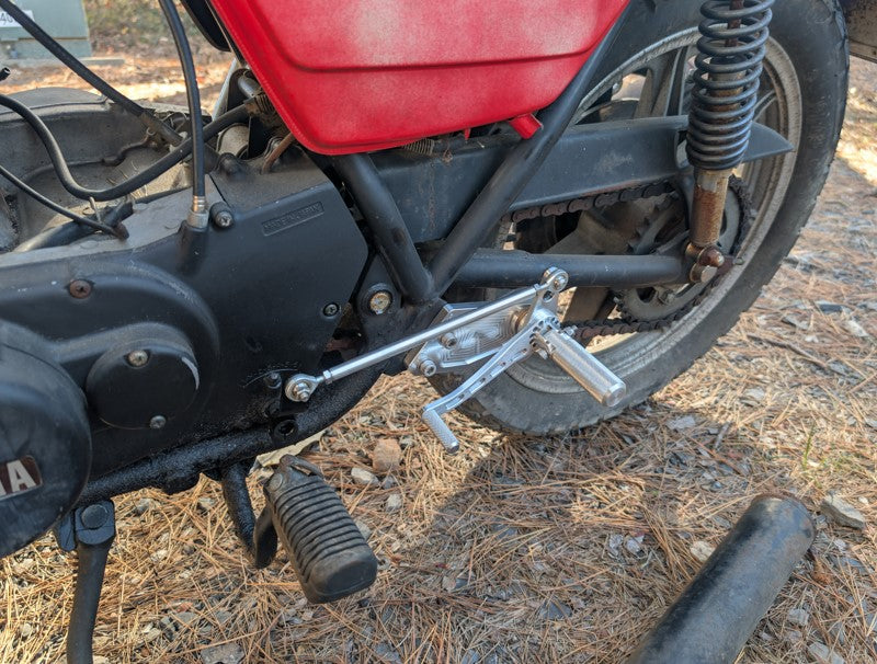 1976-1978 Yamaha RD400 Rear Sets